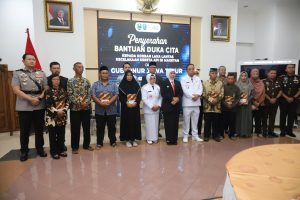 Berikan Santunan Korban Laka Kereta Api, Gubernur Khofifah Apresiasi Respons Cepat Polres Magetan