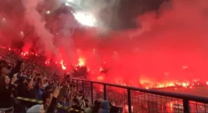 Persib Angkat Trophy, Adanya Flare Disesalkan PSSI