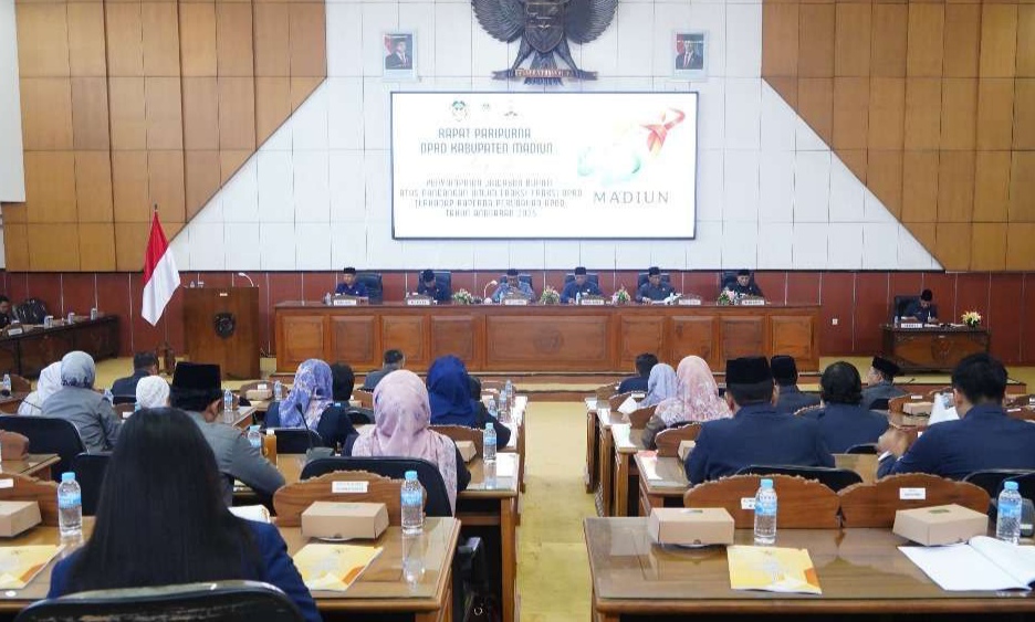 Paparan Jawaban Bupati di Rapat Paripurna DPRD Kabupaten Madiun