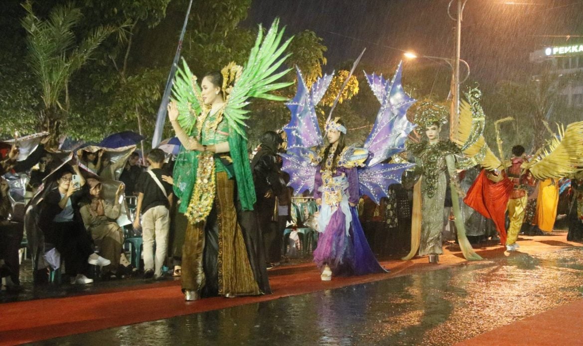 School Fashion Carnaval, Ajang Desain dan Model Muda Ponorogo