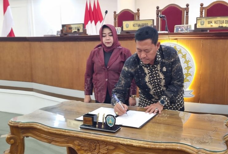 Pemkab dan DPRD Ponorogo, PAD Naik Tanpa Bebani Rakyat