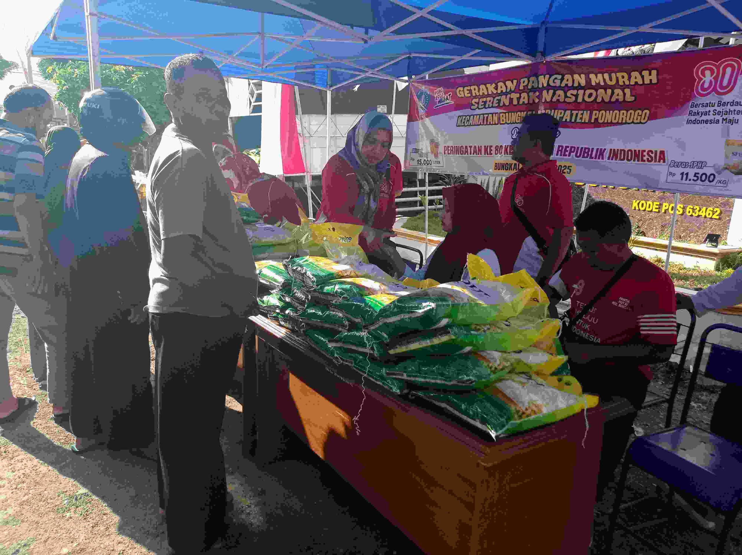 Gerakan Pangan Murah Bungkal Ponorogo Laris Manis