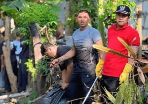 World Cleanup Day, Wabup Ngawi Bersihkan Sampah Bersama Warga