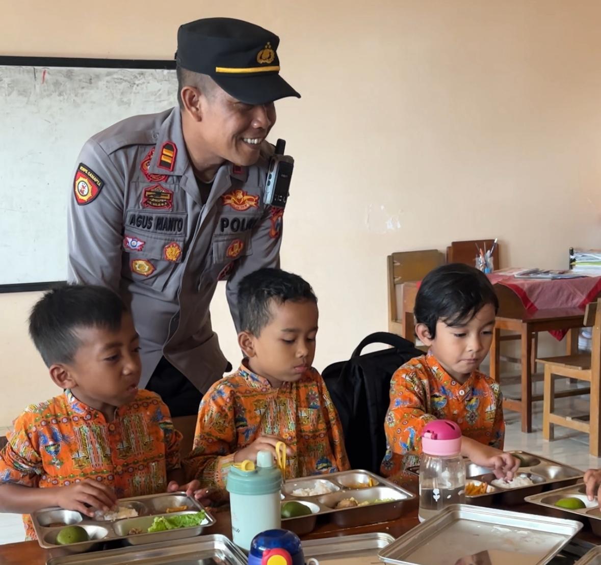 Distribusi Perdana, SPPG 2 Polres Magetan Salurkan 1.013 MBG