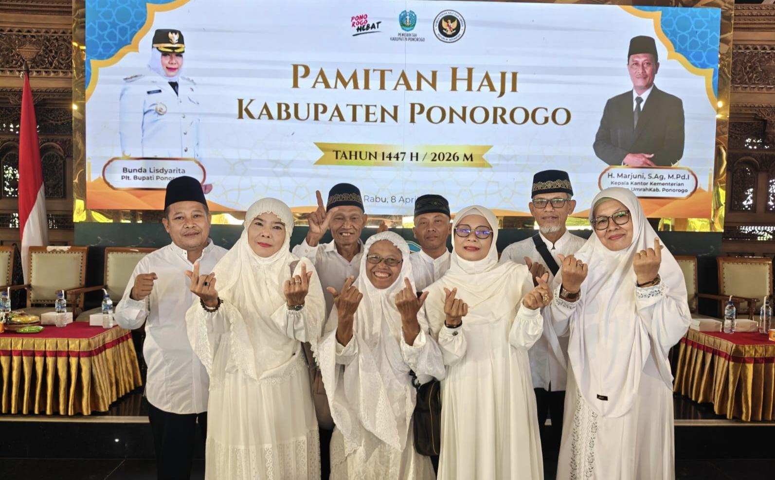 Kisah Inspiratif Jurnalis Asal Ponorogo Berangkat Haji