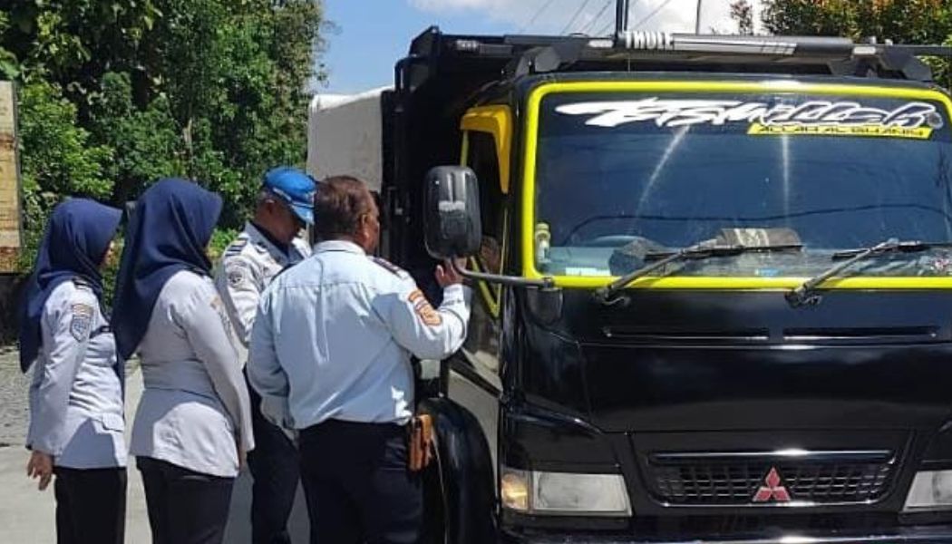 Tanggapi Desakan DPRD, Dishub Ponorogo Mulai Lakukan Penertiban Truk ODOL dan Uji KIR